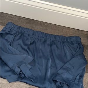 H&M OFF THE SHOULDER BLOUSE